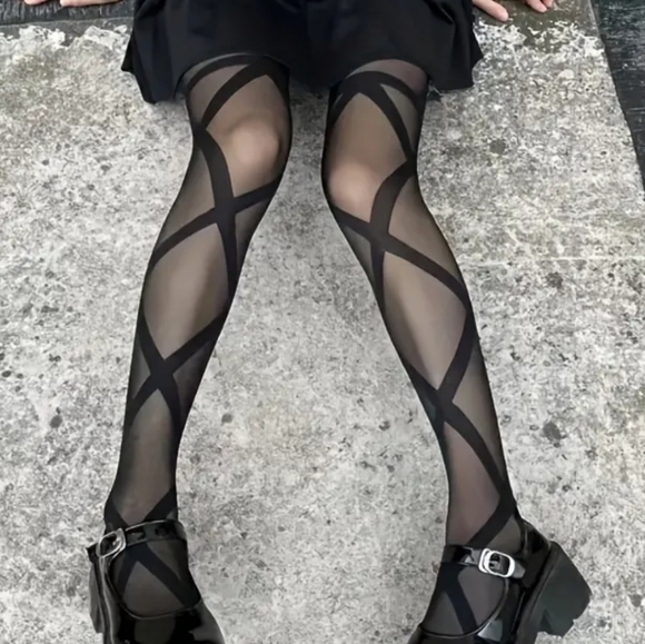 Tights - Picture 2 of 3